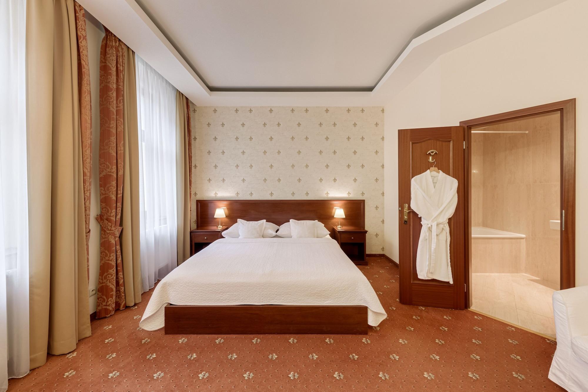 Louren Hotel Praha Bagian luar foto
